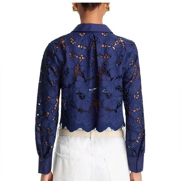 L’agence Seychelle lace top in navy. New with tags. Size s/p. 💙 - Picture 3 of 8